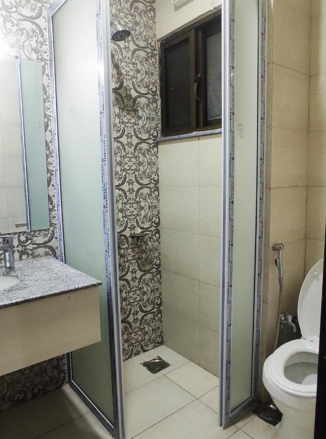 Hotel Daffodils Rawalpindi Esterno foto