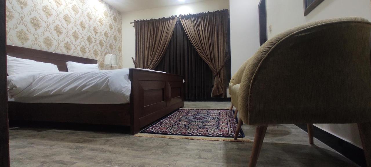 Hotel Daffodils Rawalpindi Esterno foto