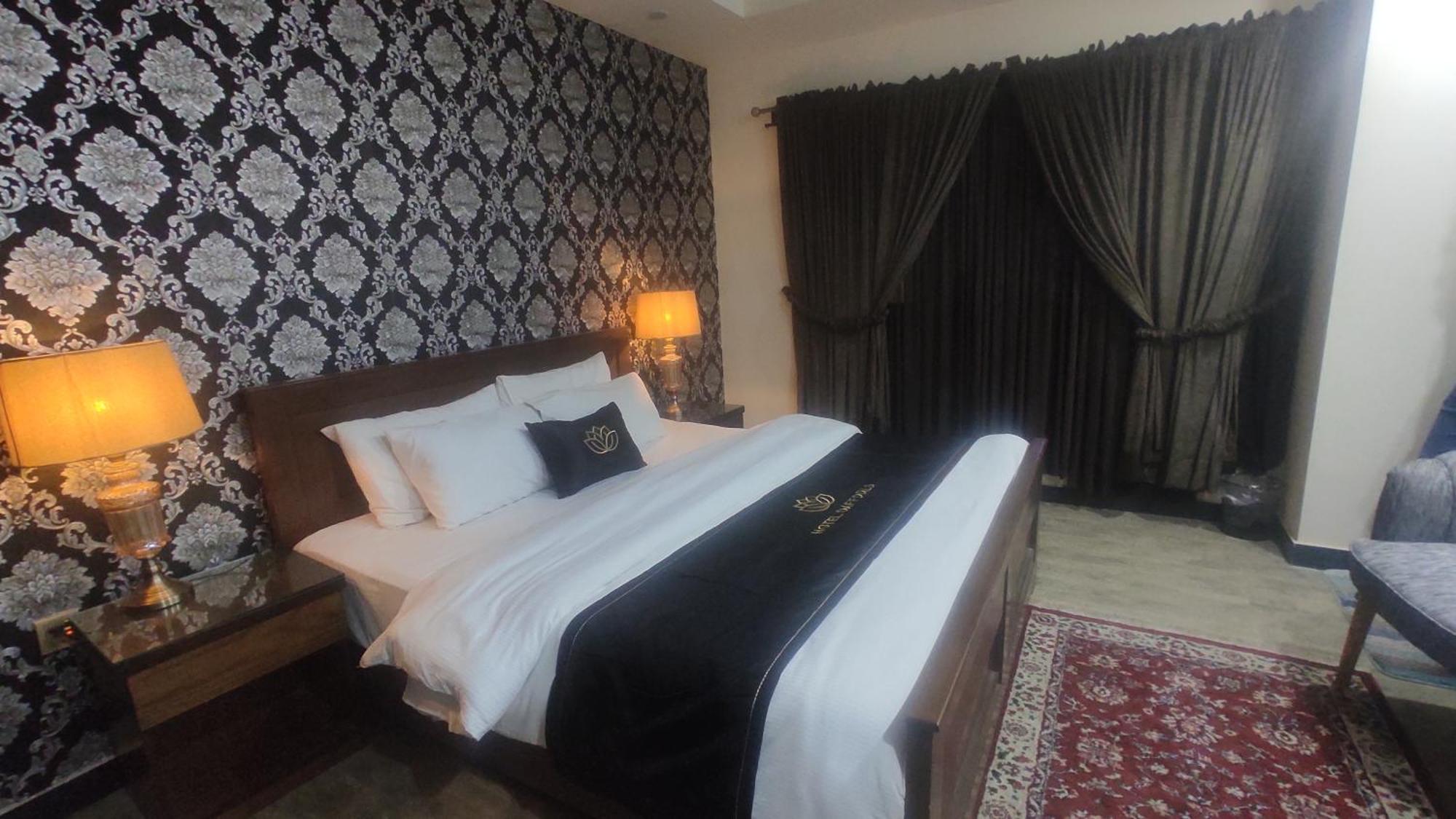 Hotel Daffodils Rawalpindi Esterno foto