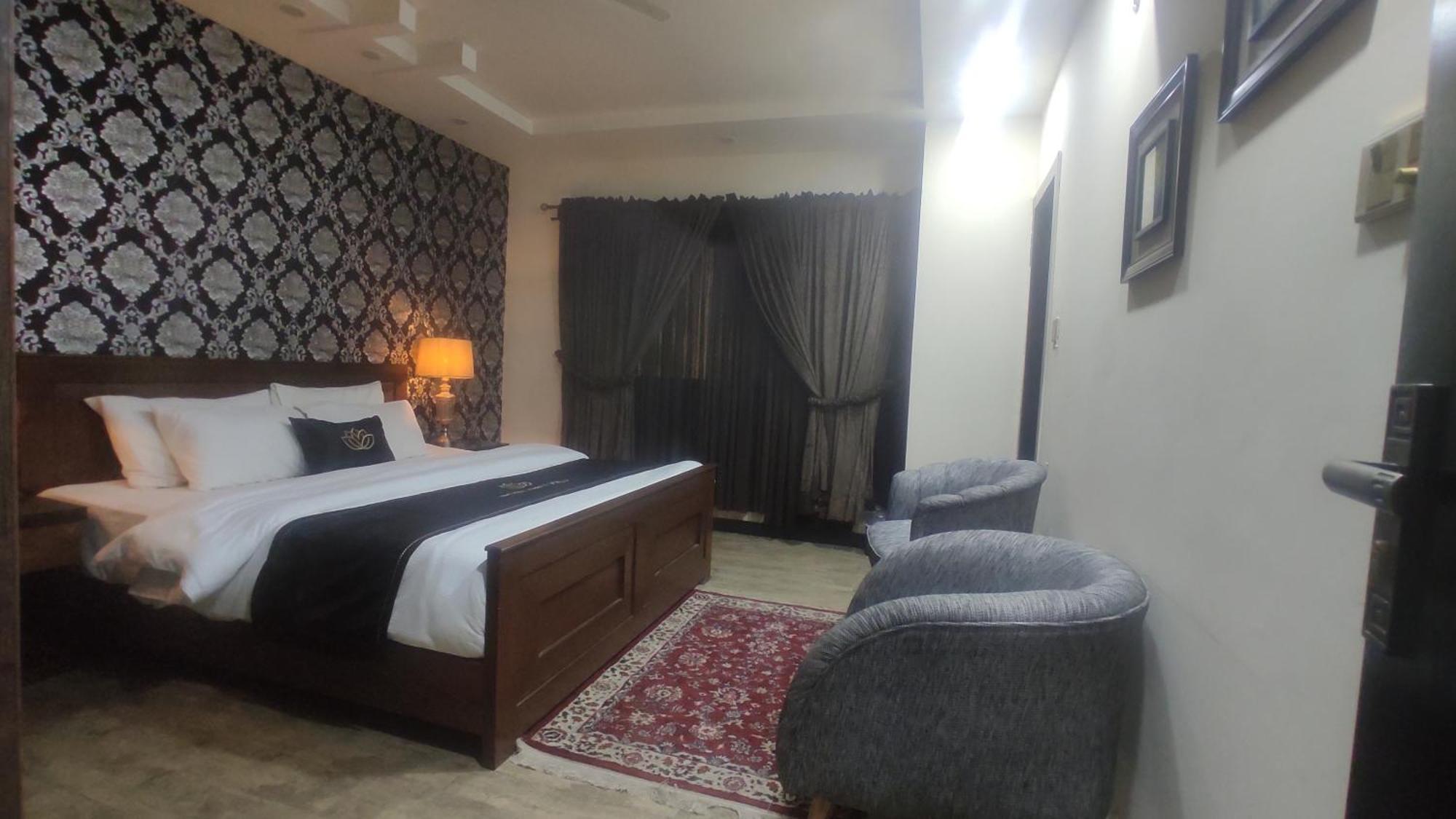 Hotel Daffodils Rawalpindi Esterno foto