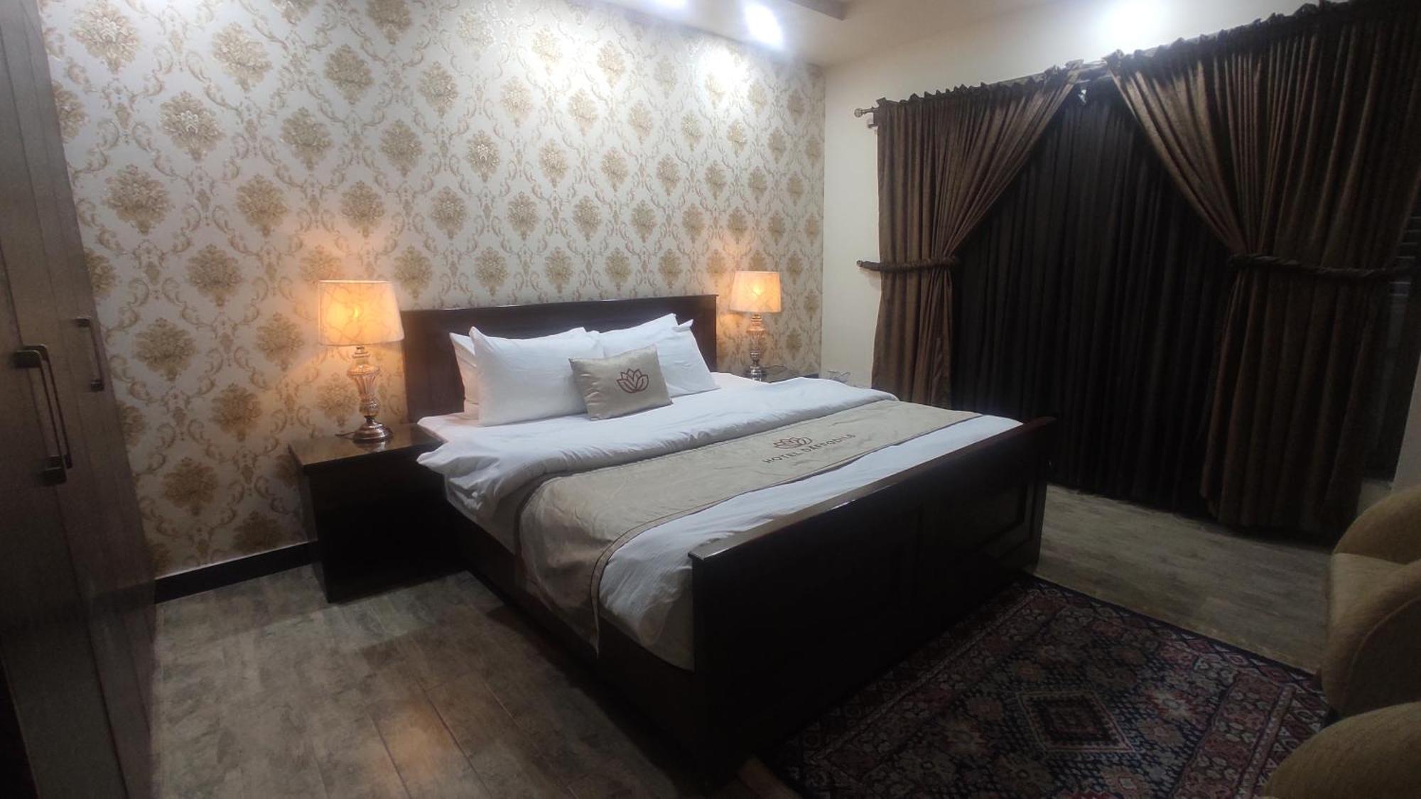 Hotel Daffodils Rawalpindi Esterno foto